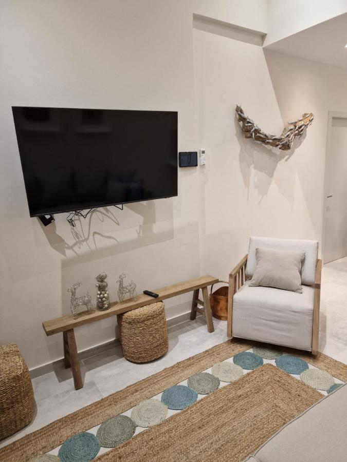 Poseidon'S Limnaria Apartment Paphos Kültér fotó